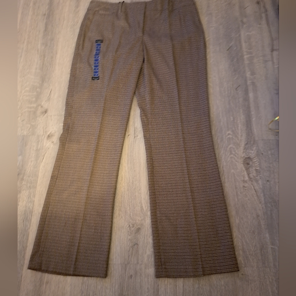 Ladies, size 14, Tan/Brown Houndstooth Patterned Pants - Picture 1 of 6